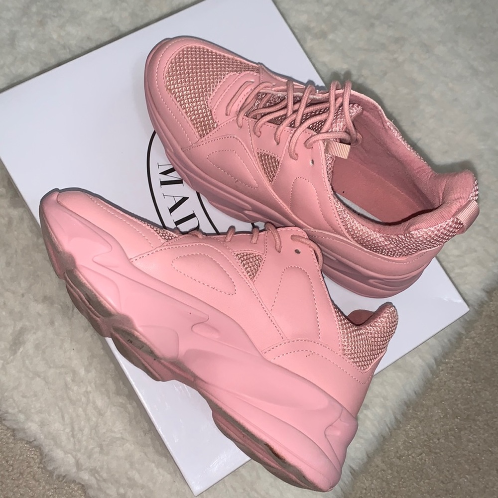 Steve Madden Pink Movement Shoes